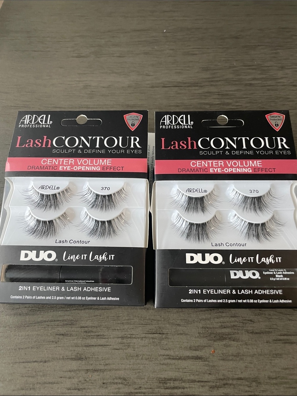 Set of 2 Ardell Lash Contour - Center Volume Dramatic Eye-Opening Effect